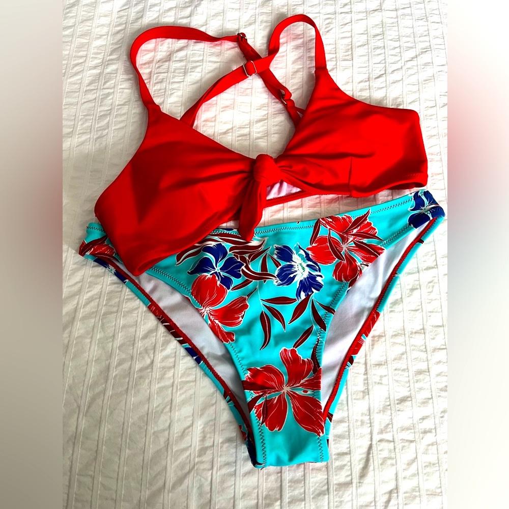 Medium Cupshe Bikini